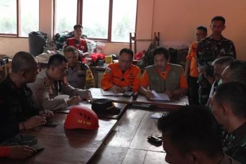 Tim SAR gabungan hentikan operasi pencarian korban longsor Cipongkor
