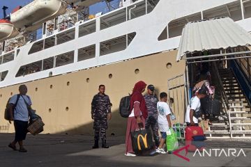 PT Pelni Makassar siapkan 15 unit armada hadapi "peak season"