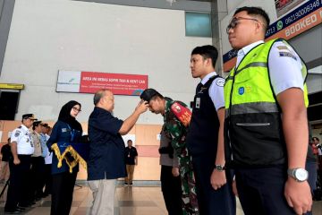 Antisipasi lonjakan pemudik Bandara Hasanuddin dirikan posko terpadu 