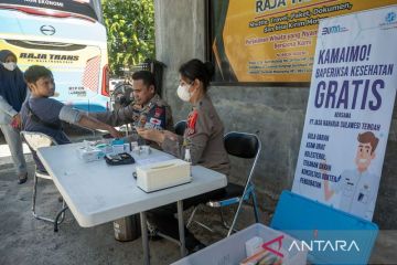 Pemeriksaan kesehatan gratis sopir dan penumpang mudik