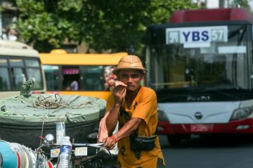 Album Asia: Gelombang panas terik landa Myanmar
