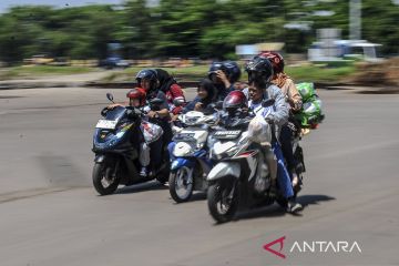 Ribuan Pemudik Motor Padati Pelabuhan Ciwandan - ANTARA News