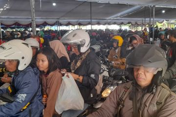 Pemudik motor masih padati Pelabuhan Ciwandan pada H-2 Lebaran 2024