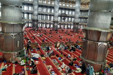 Pengelola Istiqlal ingatkan iktikaf bukan tak keluar dari masjid