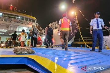Kapal mudik gratis Jangkar-Raas angkut 202 penumpang pada H-2 Lebaran