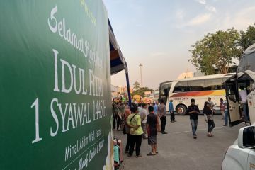 Terminal Bus Tanjung Priok memberangkatkan 6.571 penumpang pada  H-2