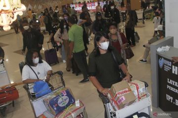 Pemudik di Bandara El Tari capai 3.619 orang pada H-2 Idul Fitri