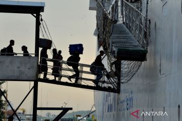 Puncak arus mudik lebaran di Pelabuhan Benoa Bali