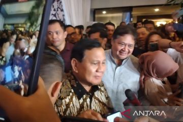 Kemarin, Prabowo sambangi Presiden hingga posisi Maruarar di Gerindra