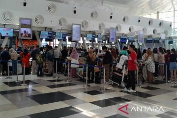 Puncak arus balik pemudik di Bandara Kualanamu diprediksi Minggu