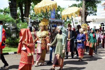 Masyarakat OKI semarakkan Midang Bebuke saat Idul Fitri