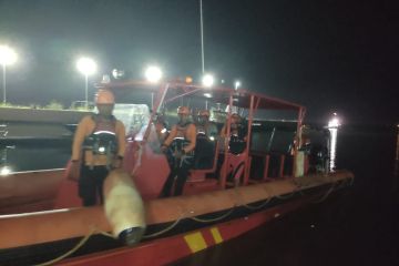 Basarnas Bali lakukan evakuasi medis bagi kru kapal Hongkong