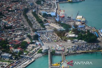 42.802 orang tinggalkan Jawa via Pelabuhan Merak pada H+3 Lebaran