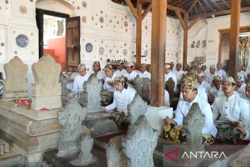 Keraton Kanoman lestarikan tradisi “Grebeg Syawal” di Cirebon