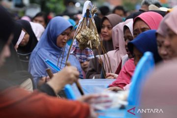 Tradisi Lebaran Ketupat setelah Hari Raya Idul Fitri