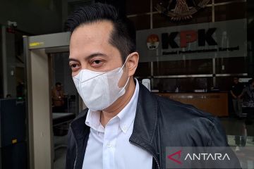 KPK periksa Ihsan Yunus soal perusahaan di pengadaan APD Kemenkes