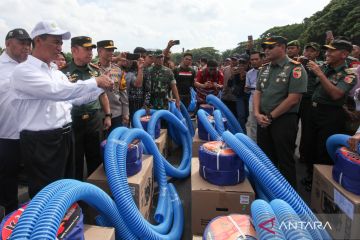 Apel siaga alat dan mesin pertanian di Surabaya