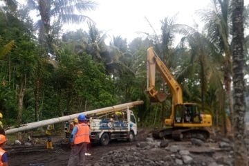 PLN perbaiki jaringan listrik terdampak banjir lahar dingin Semeru