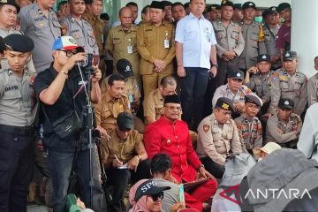 Pj Gubernur Babel minta Kementerian ESDM stop keluarkan IUP timah