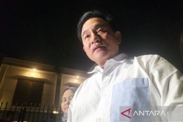 Yusril serahkan berkas putusan MK kepada Prabowo Subianto