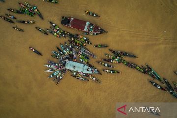 Pasar Terapung Lok Baintan Kalsel