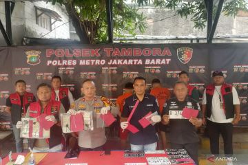 Tiga tersangka pencurian motor di Jakbar terancam 15 tahun penjara