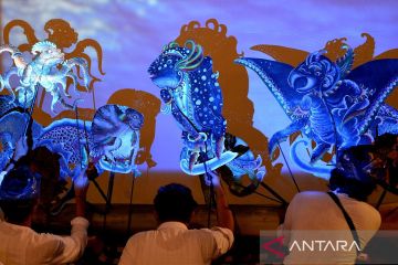 Edukasi konservasi laut melalui Wayang Samudra