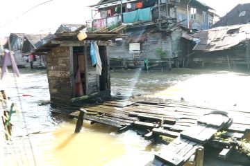 Banjarmasin tata ulang bantaran sungai, ciptakan lingkungan sehat