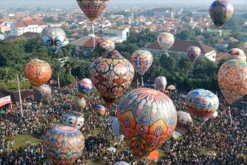 Festival Balon Udara Tambat cegah penerbangan balon liar di Pekalongan