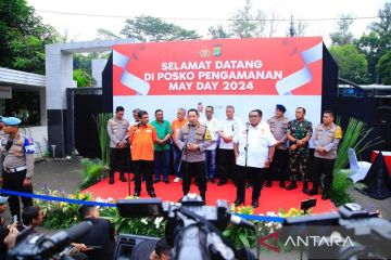 Kapolri semangati para buruh saat hadiri peringatan May Day di GBK