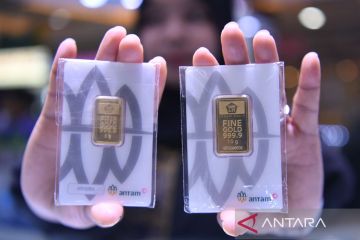 Info harga emas Antam, turun Rp9.000 per gram