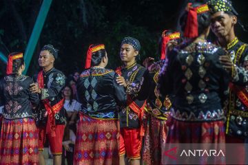 Pagelaran seni dan budaya To Pamona Poso di Palu 