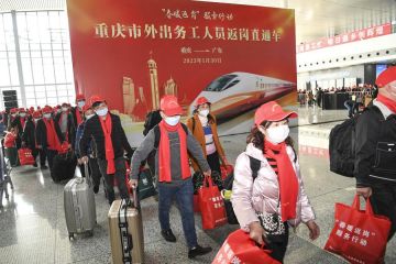 Pekerja migran China catat pendapatan yang lebih tinggi pada 2023
