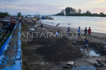 Pendangkalan pelabuhan Muaro Anai