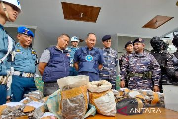 Lantamal X Jayapura gagalkan penyelundupan 13,43 kg ganja asal PNG