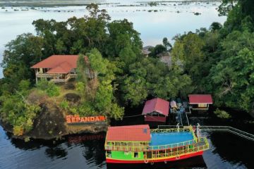 Pengembangan wisata Danau Sentarum melalui pemberdayaan warga