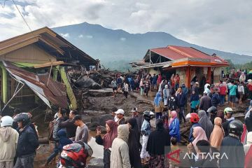 15 orang meninggal akibat banjir bandang aliran lahar Gunung Marapi