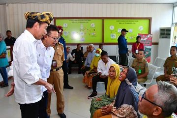 Setpres beri bantuan korban luka saat kunjungan Jokowi di Sulawesi