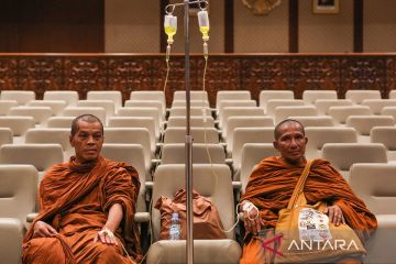 Bhikkhu Thudong memulai perjalanan spiritual menuju Candi Borobudur hingga puncak perayaaan Waisak 2024