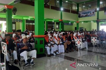 Embarkasi Solo sudah berangkatkan 10 kloter jamaah ke tanah suci