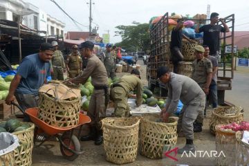 FOTO - Penertiban PKL di Aceh Besar