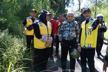 Pemkab Malang tambah rambu di jalur TNBTS antisipasi kecelakaan