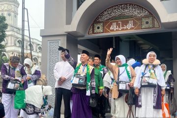 432 jamaah calon haji asal Kota Bogor diberangkatkan