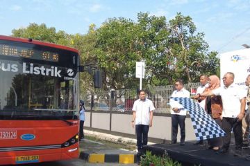 DKI kemarin, rute baru TransJakarta lalu SIM C1 diluncurkan 