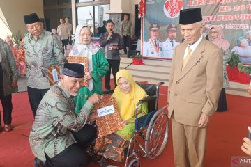 Gubernur: Pengalaman lansia penting untuk wujudkan Indonesia Emas 2045