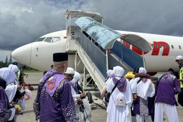 Bandara Pattimura Ambon layani keberangkatan JCH Maluku ke Makassar