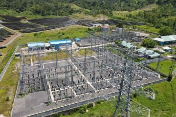 Pembangunan transmisi PLN di Sulawesi 75 persen komponen dalam negeri