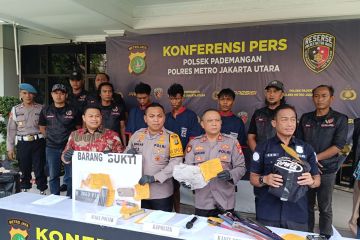 Polisi ungkap sindikat pencurian spion mobil di Jakarta