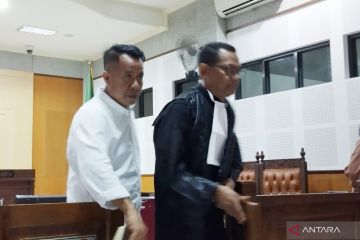 Terdakwa korupsi tambang AMG dari pihak syahbandar dituntut 2,5 tahun