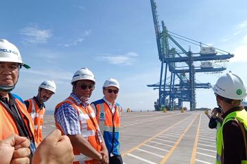 Efisiensi Makassar New Port hingga 60 persen dengan elektrifikasi
